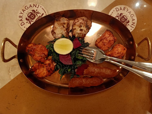 Daryaganj Restaurant  (Ambience Mall)主图