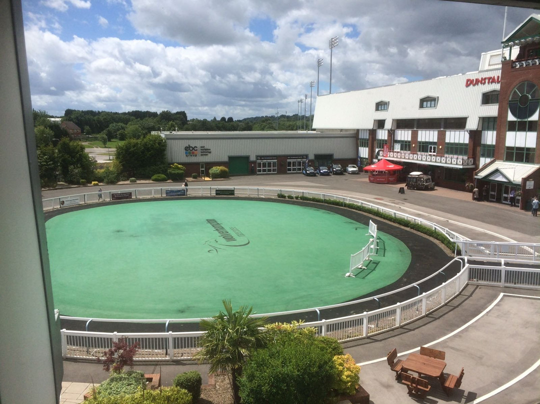 沃尔夫汉普顿酒店住宿-Holiday Inn Wolverhampton - Racecourse by IHG