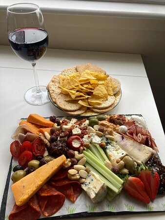 Fields Lodge Bed & Breakfast-官方