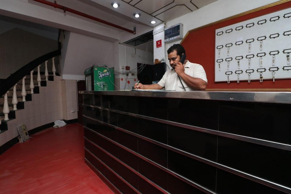 OYO Flagship 16553 Bhubaneshwar Railway Station主图