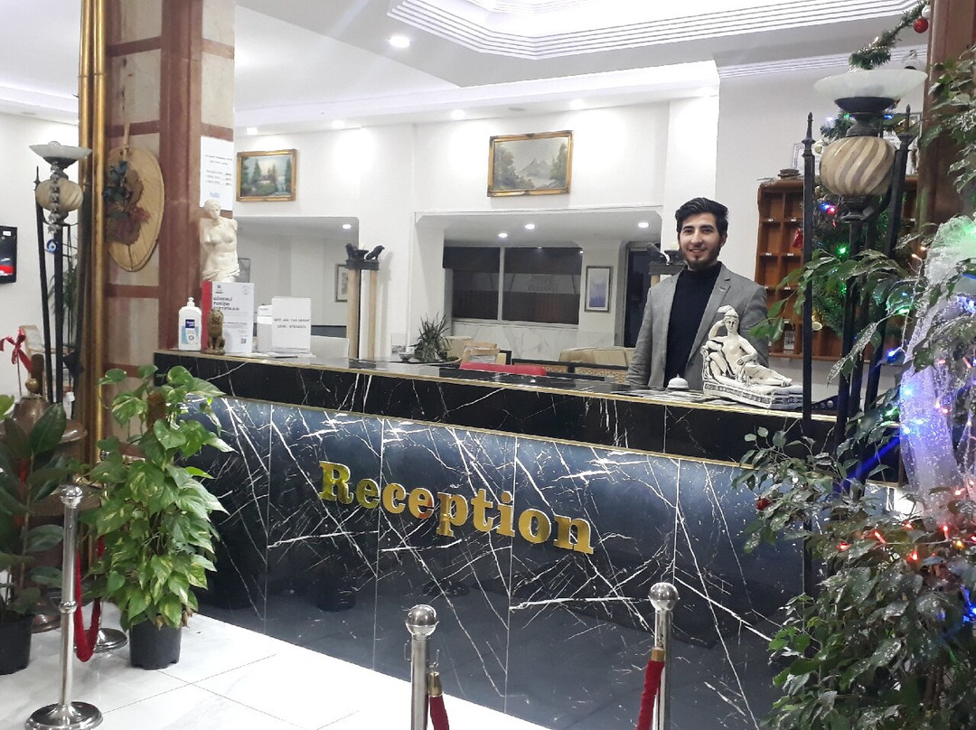 Otel Bardakçi Taş Saray