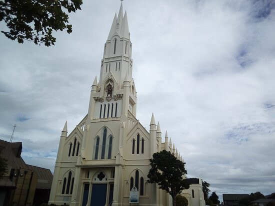 Cathedral of the Holy Spirit景点图片