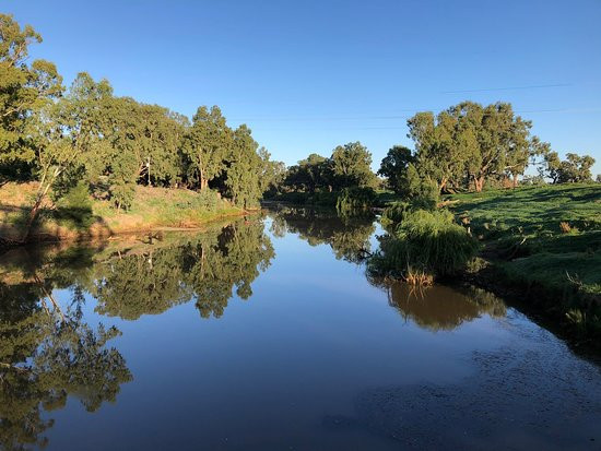 Maquarie River-达博必去景点