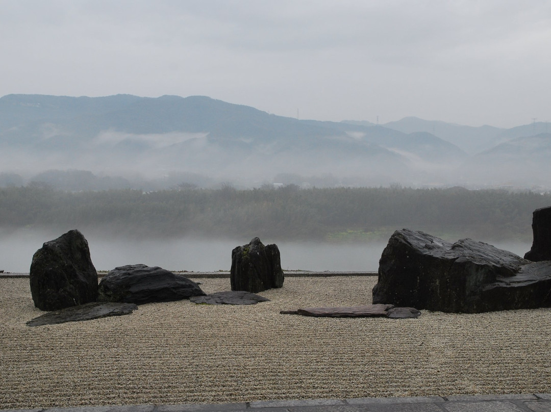 Honrakuji Temple景点图片