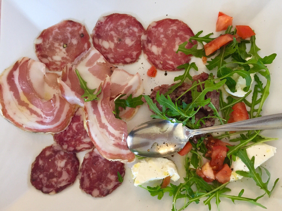 Galzignano Terme餐馆和美食-Trattoria da Marino
