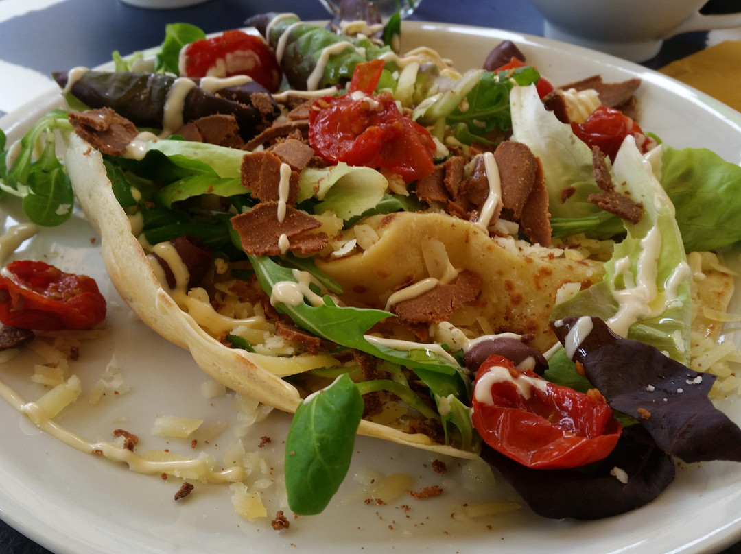 Adonis Creperie