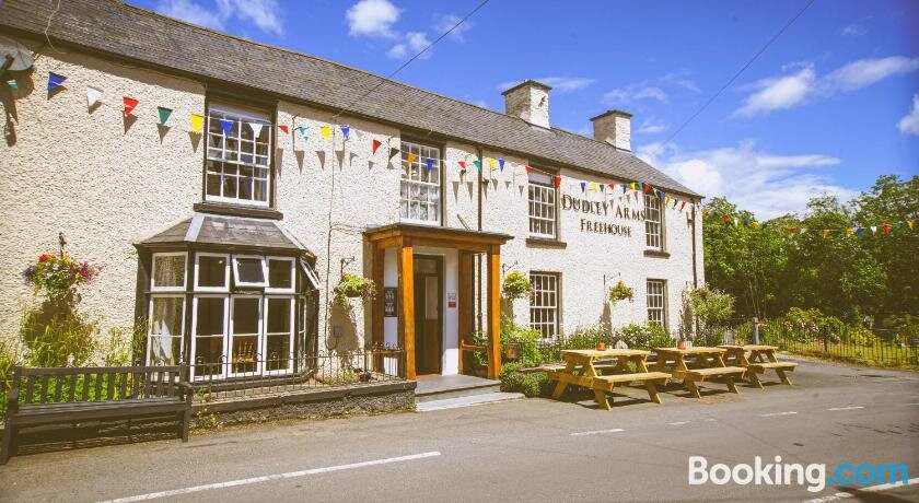 Dudley Arms Hotel