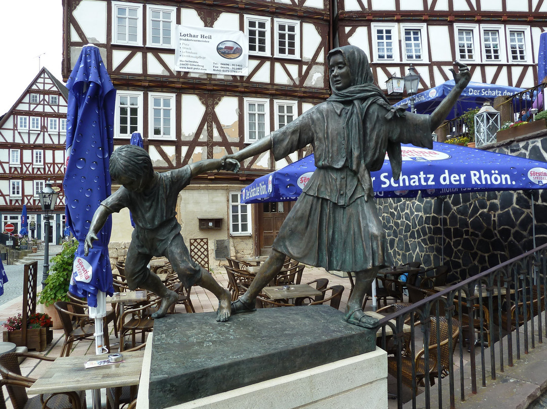 'Brüderchen und Schwesterchen' Brunnen