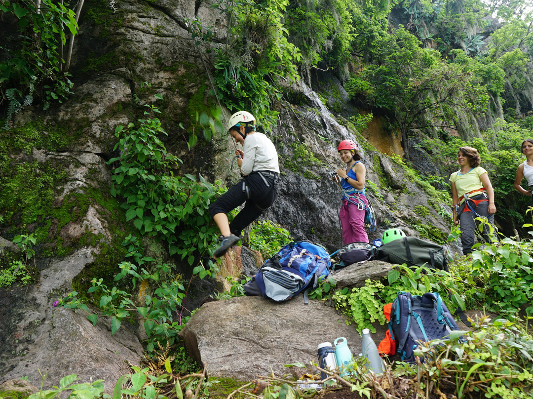 Summum Escalada-巴耶－德布拉沃必去景点