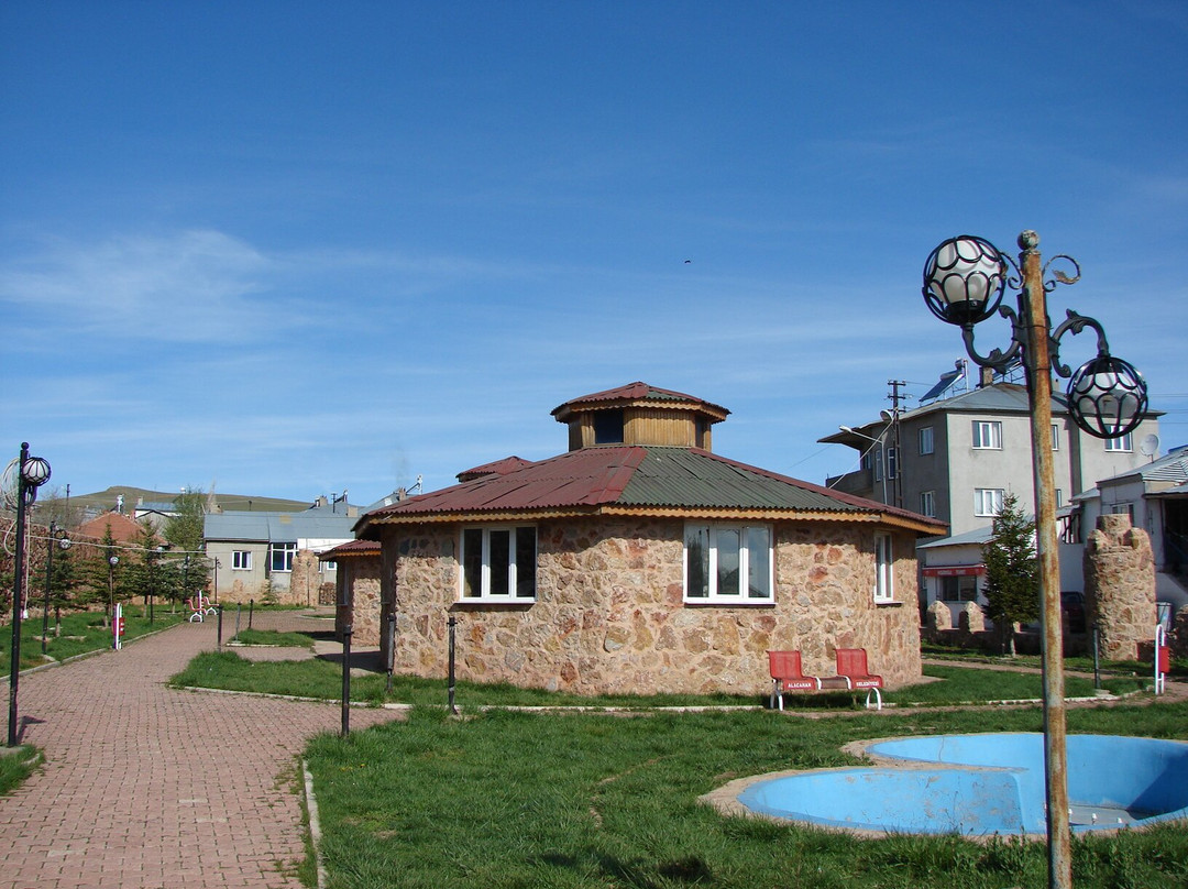 Alacahan Atatürk Parkı-Kangal必去景点