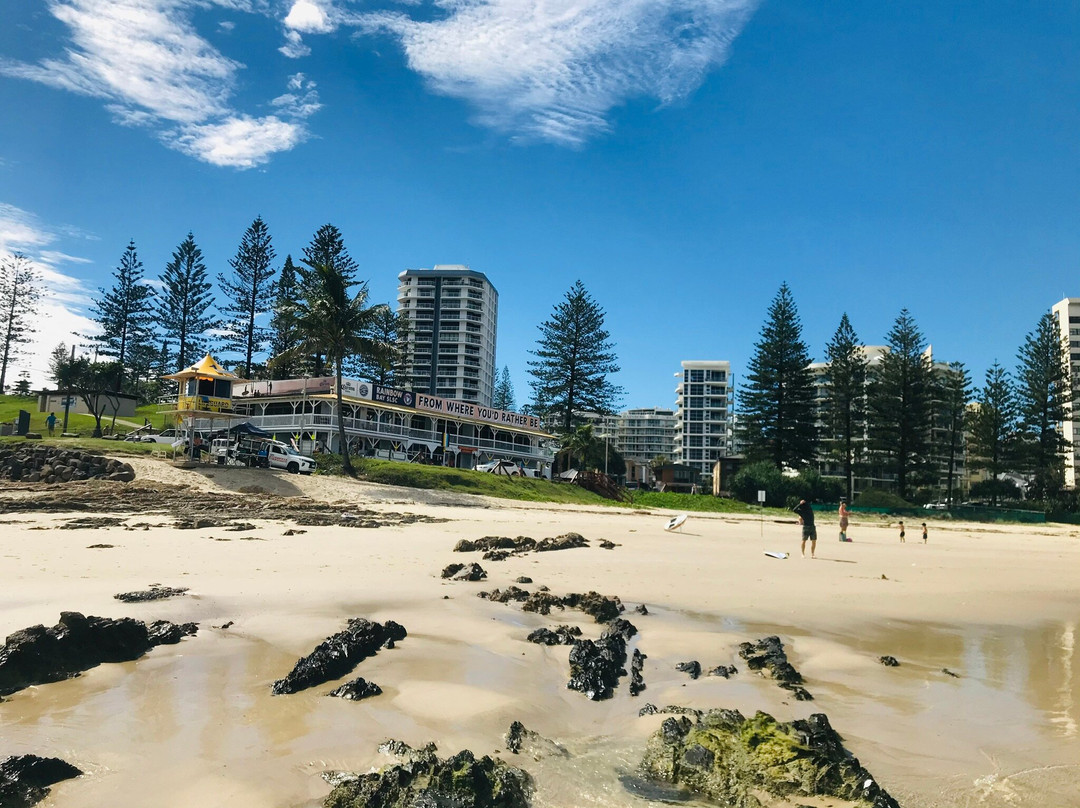 格林蒙特海滩度假酒店主图