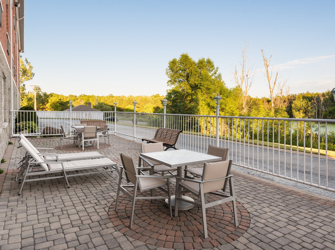 Holiday Inn Express & Suites 1000 Islands - Gananoque By IHG主图