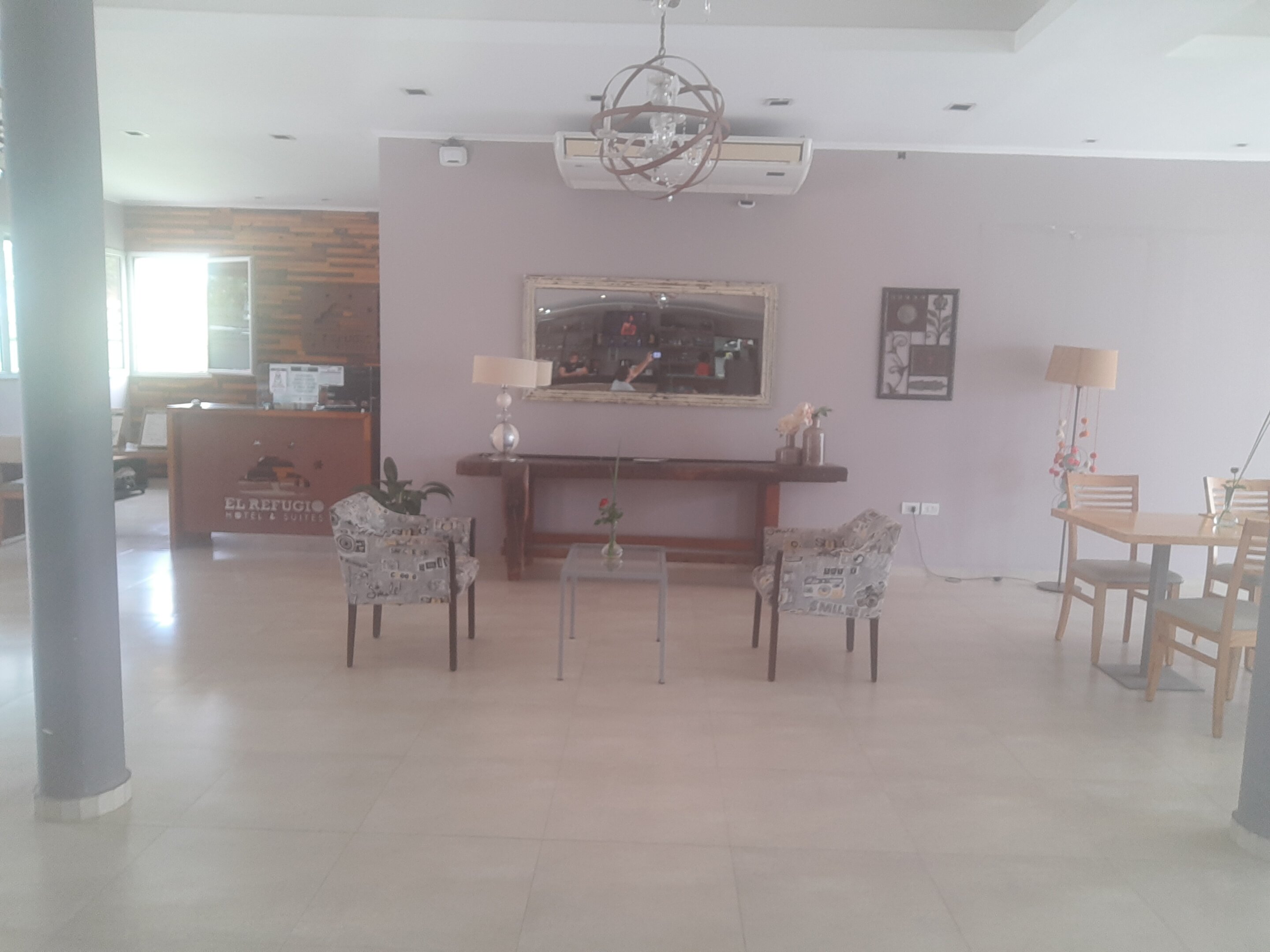 El Refugio Hotel & Suites-官方