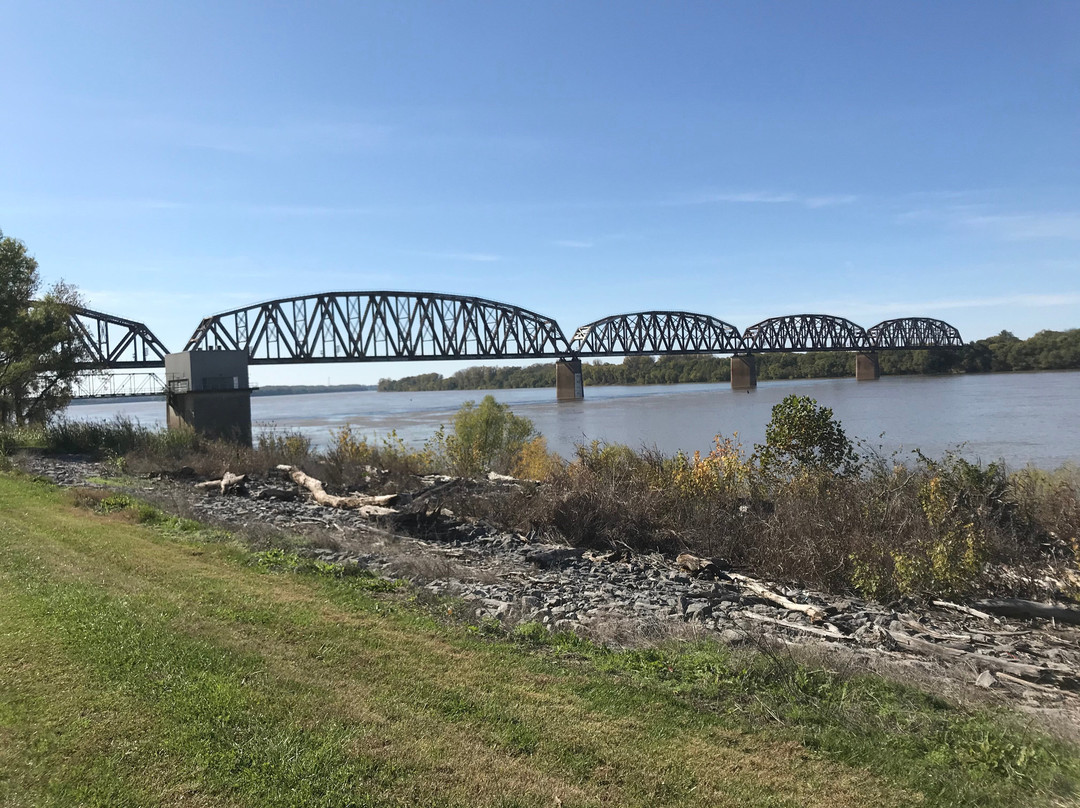 Henderson Bridge (l&n Railroad Bridge)景点图片