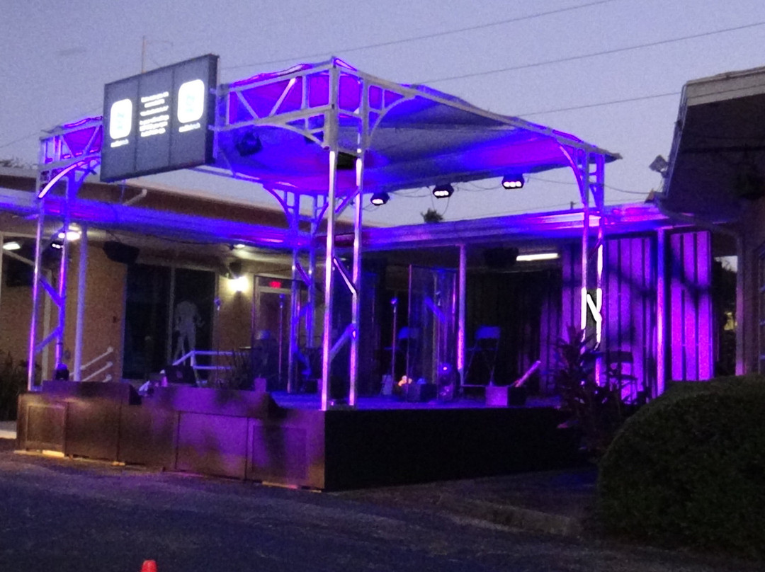 freeFall Theatre-圣彼德斯堡必去景点