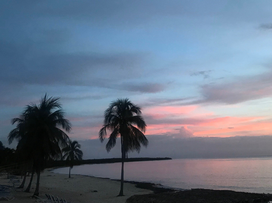 Cabo San Antonio景点图片