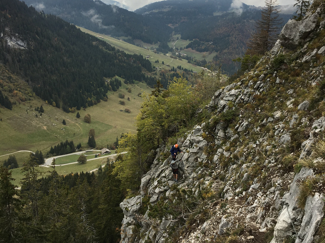 Via Ferrata Yves Pollet-Villard景点图片