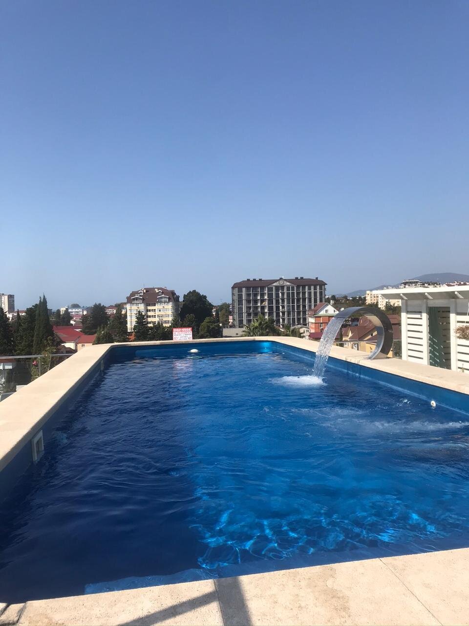 Forward Aparthotel-泳池