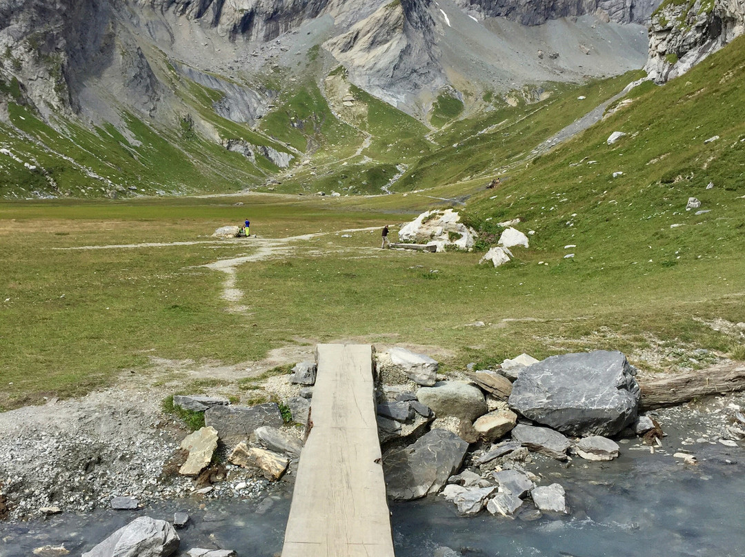 萨多纳地质构造区-Glarus必去景点