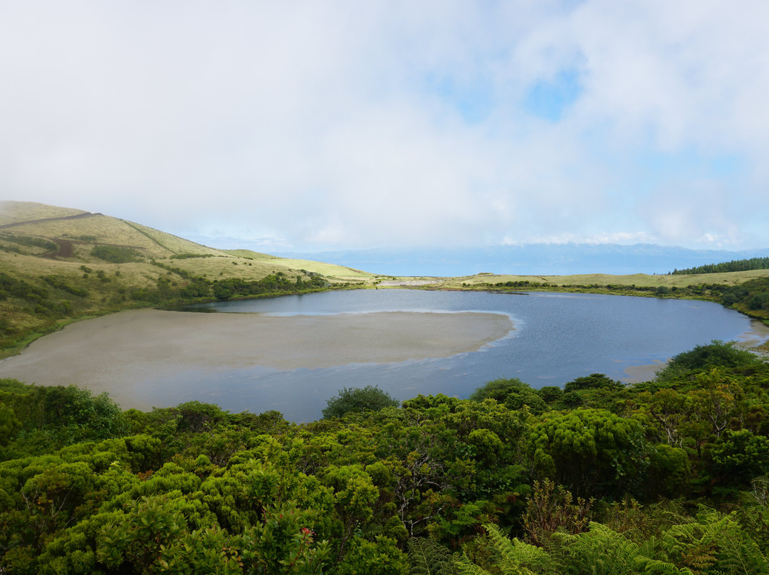 Lagoa do Caiado-Sao Roque do Pico必去景点