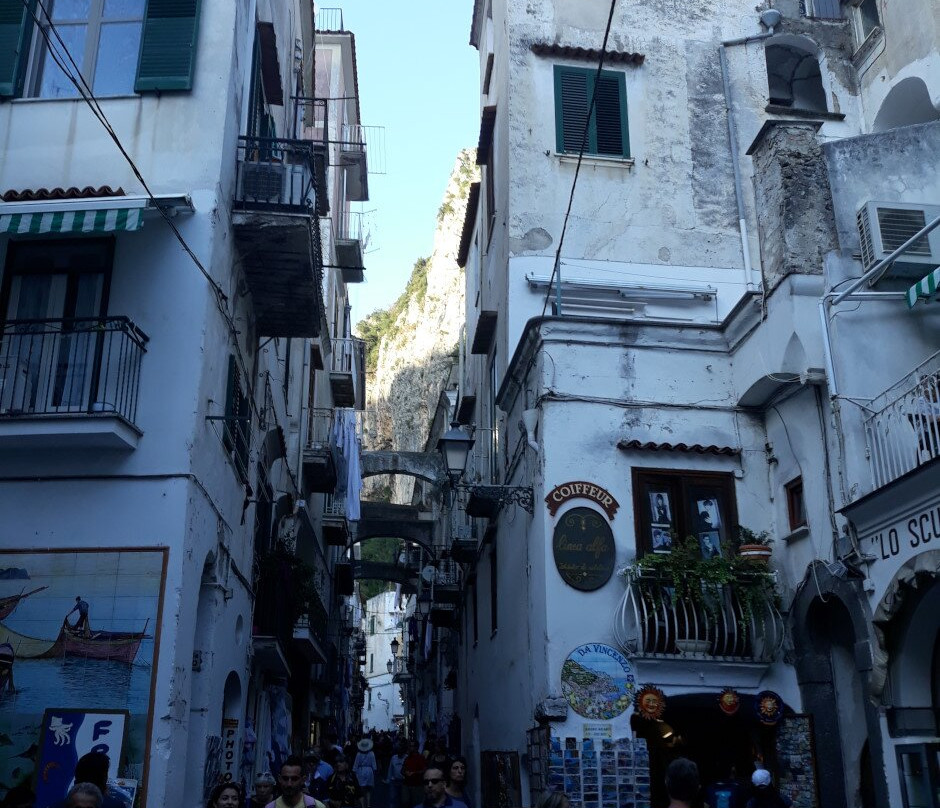 Ruga Nova Mercatorum (Via dei Mercanti)景点图片