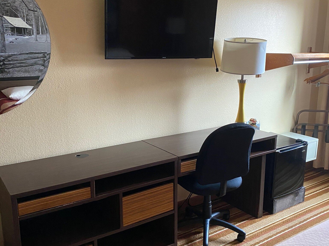 Super 8 by Wyndham Mattoon主图