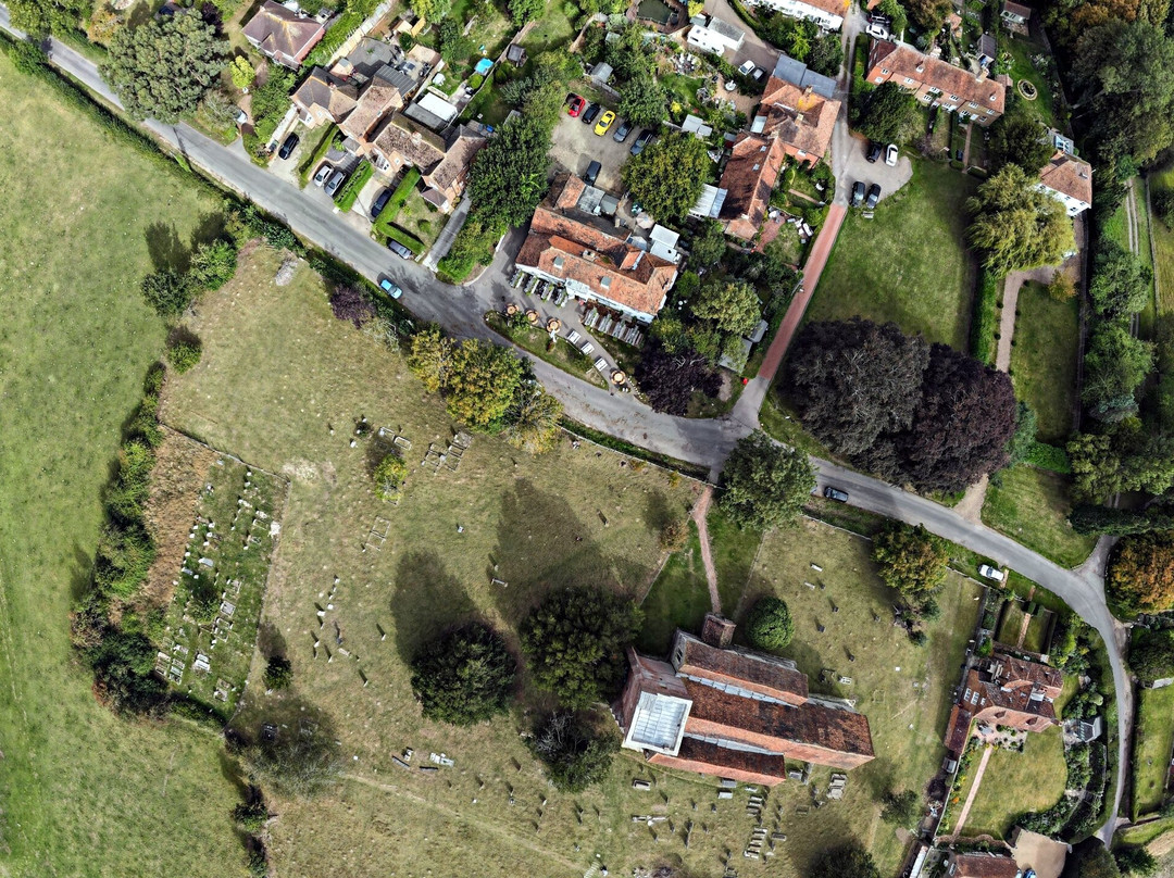 St Matthew's Church-Warehorne必去景点