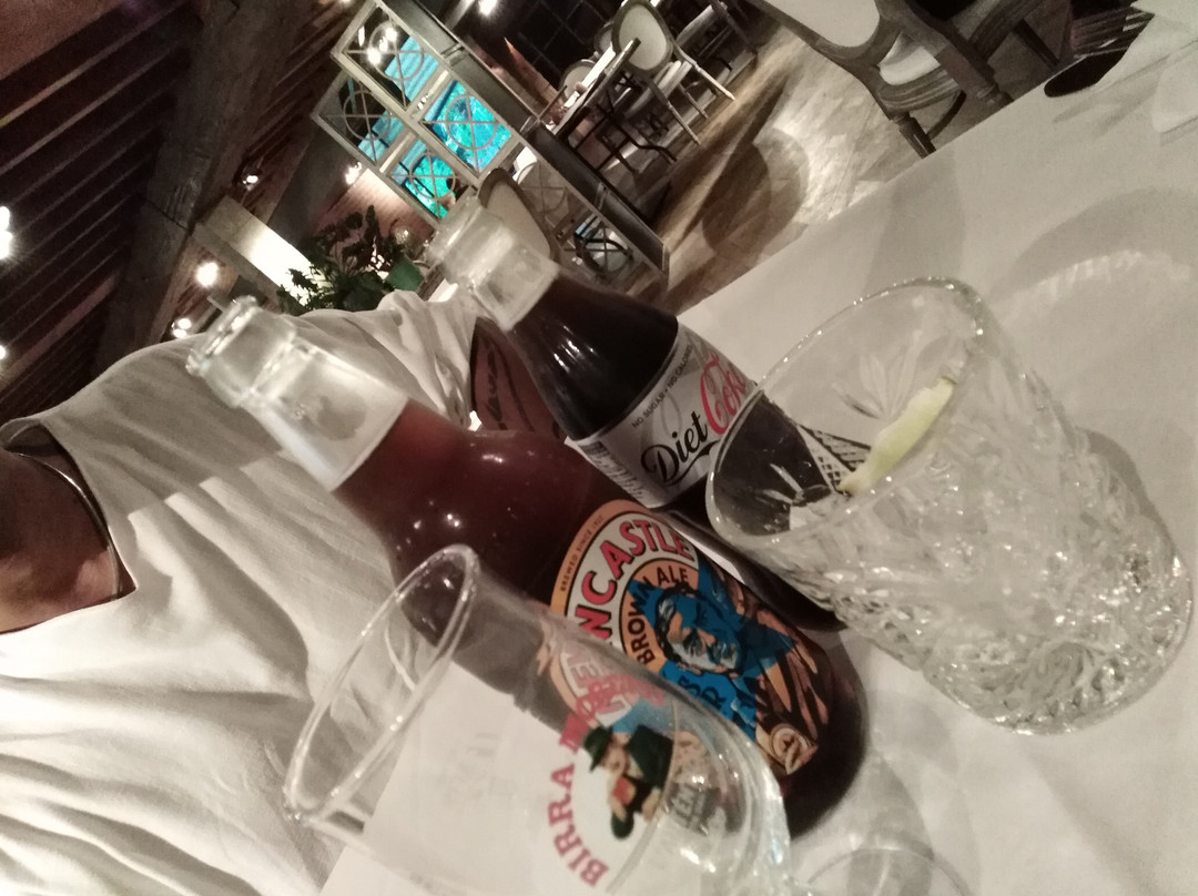 William de Percy Inn & Creperie主图