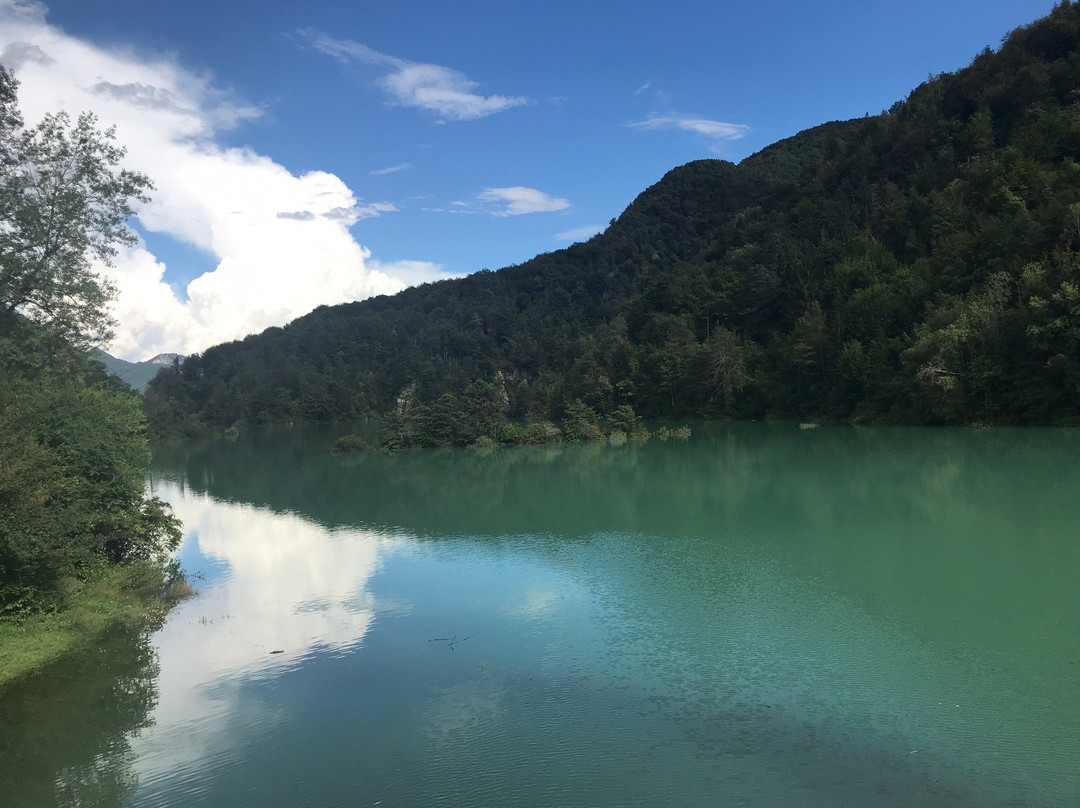 Lago di Verzegnis景点图片