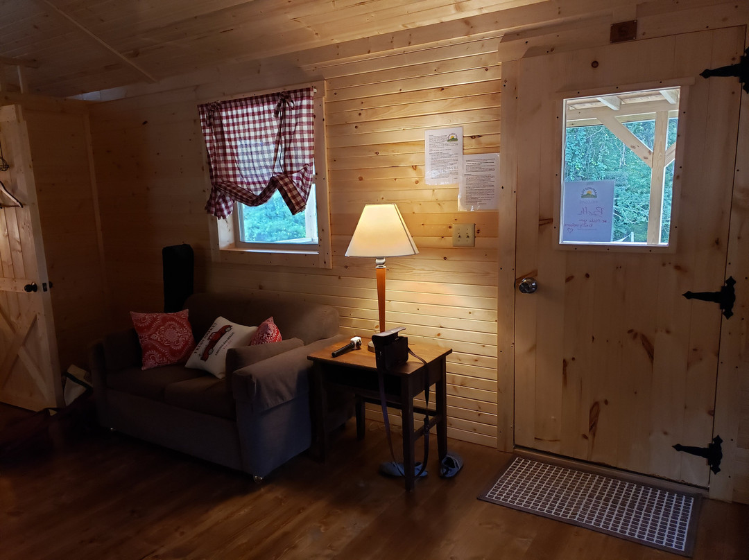 Happiness Hills Farm & Retreat主图