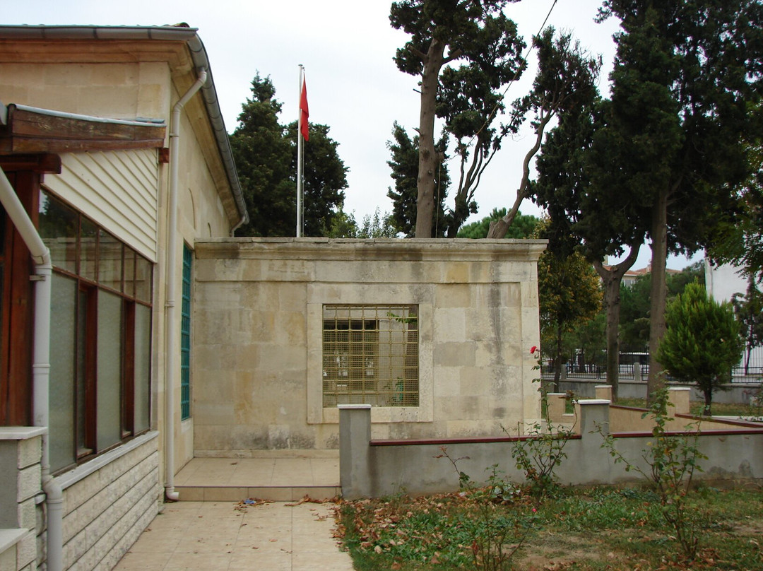 Mehmed-i Bican Efendi Turbesi景点图片