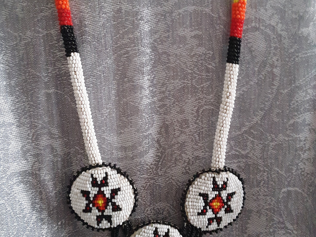 Stone Mountain Massage-温泉村必去景点