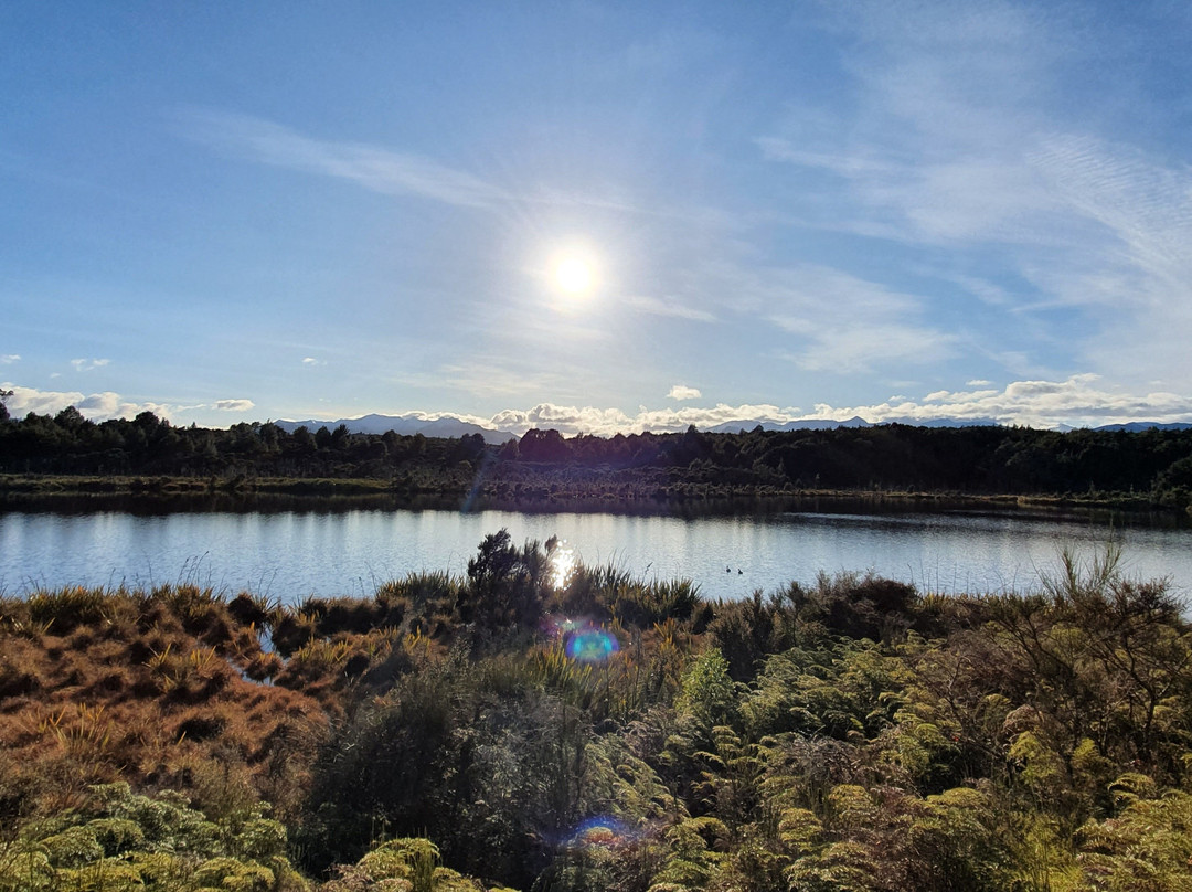 Lake Mistletoe景点图片