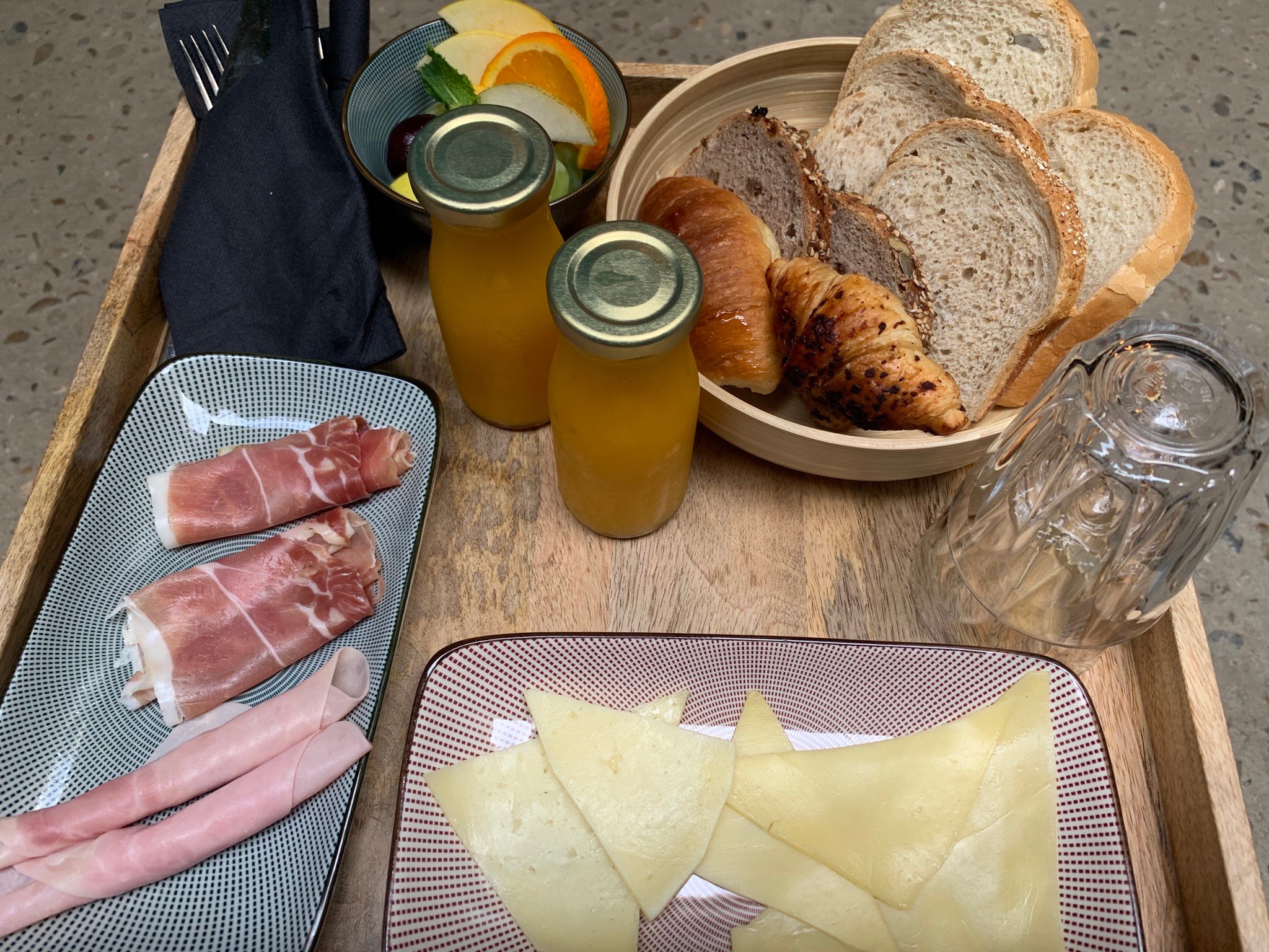 Kook Hotel Tarifa-餐饮