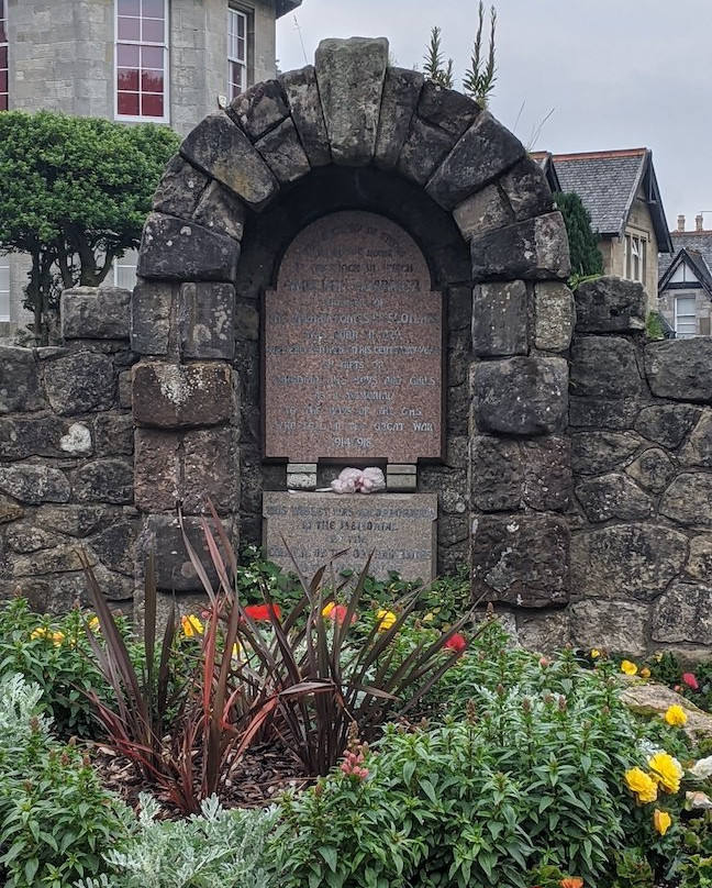 Quarrier's Village War Memorial-Quarrier's Village必去景点