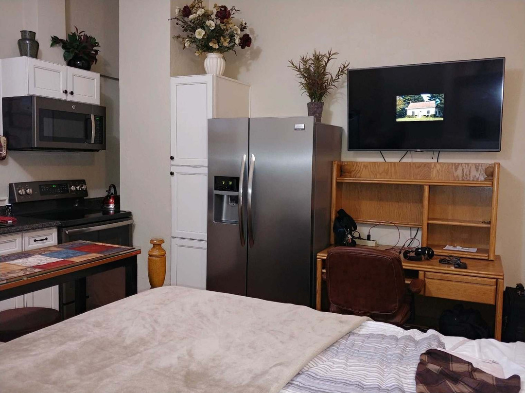 Silver Horseshoe Inn主图