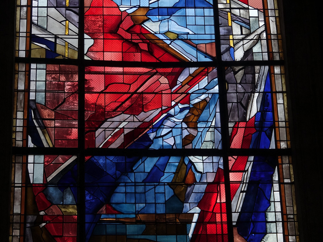 Eglise Saint-Vincent-de-Paul-布洛瓦必去景点