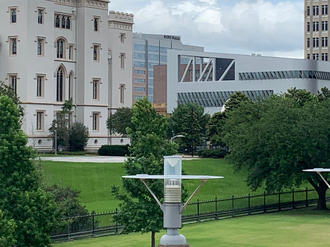 Riverfront Plaza-巴吞鲁日必去景点