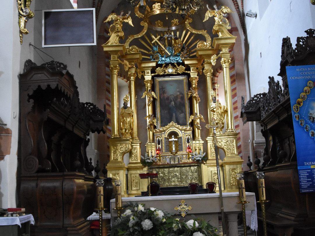 Holy Trinity Basilica景点图片