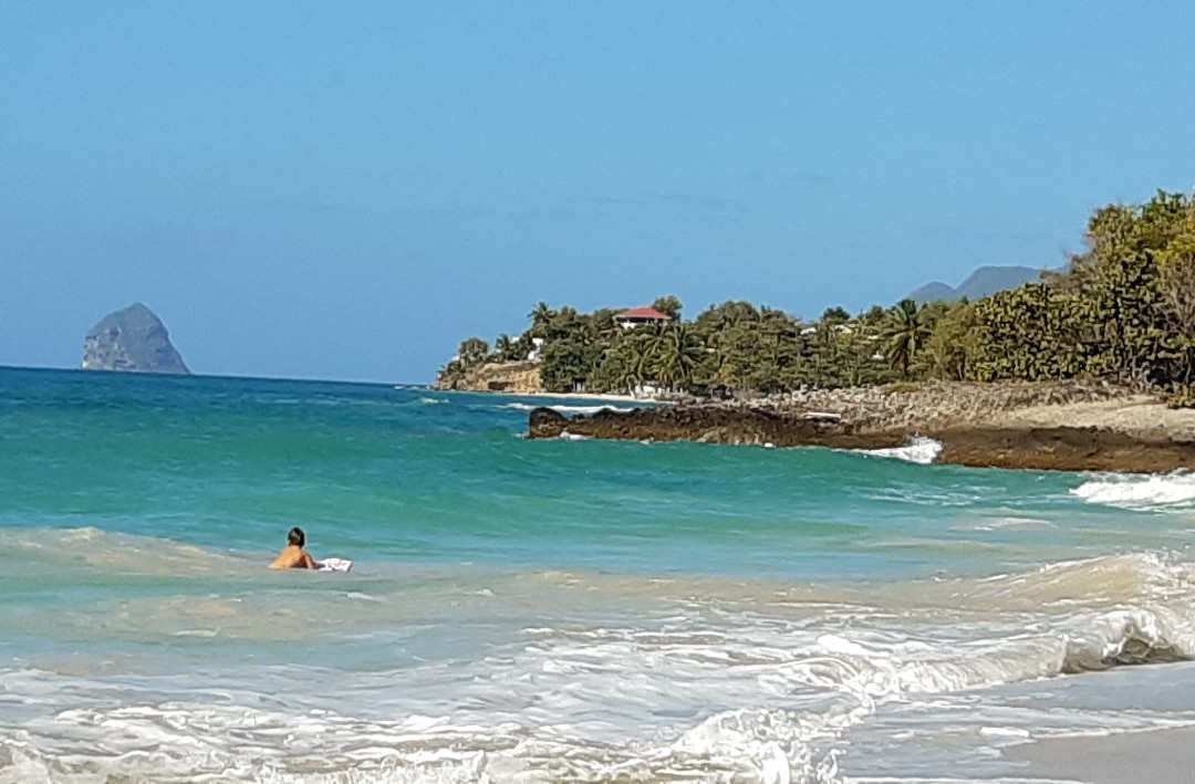 Anse Corps de Garde-圣吕斯必去景点