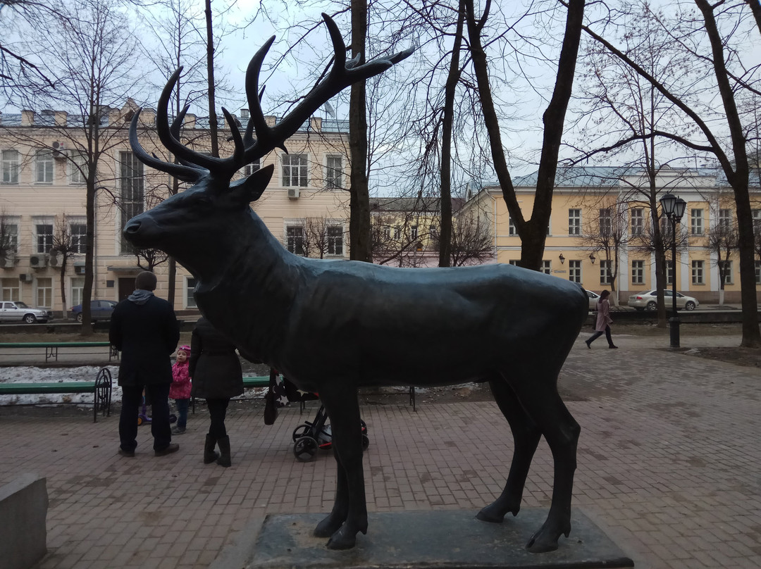 Sculpture Deer景点图片