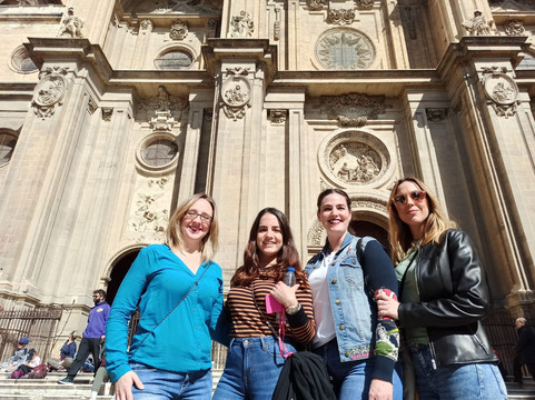 Granada Alternativa-格拉纳达必去景点