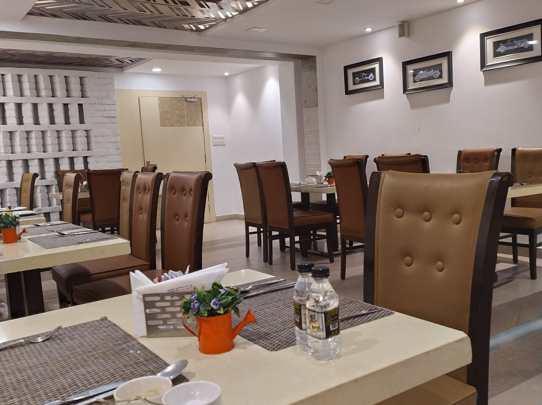 Little Chef Hotel主图