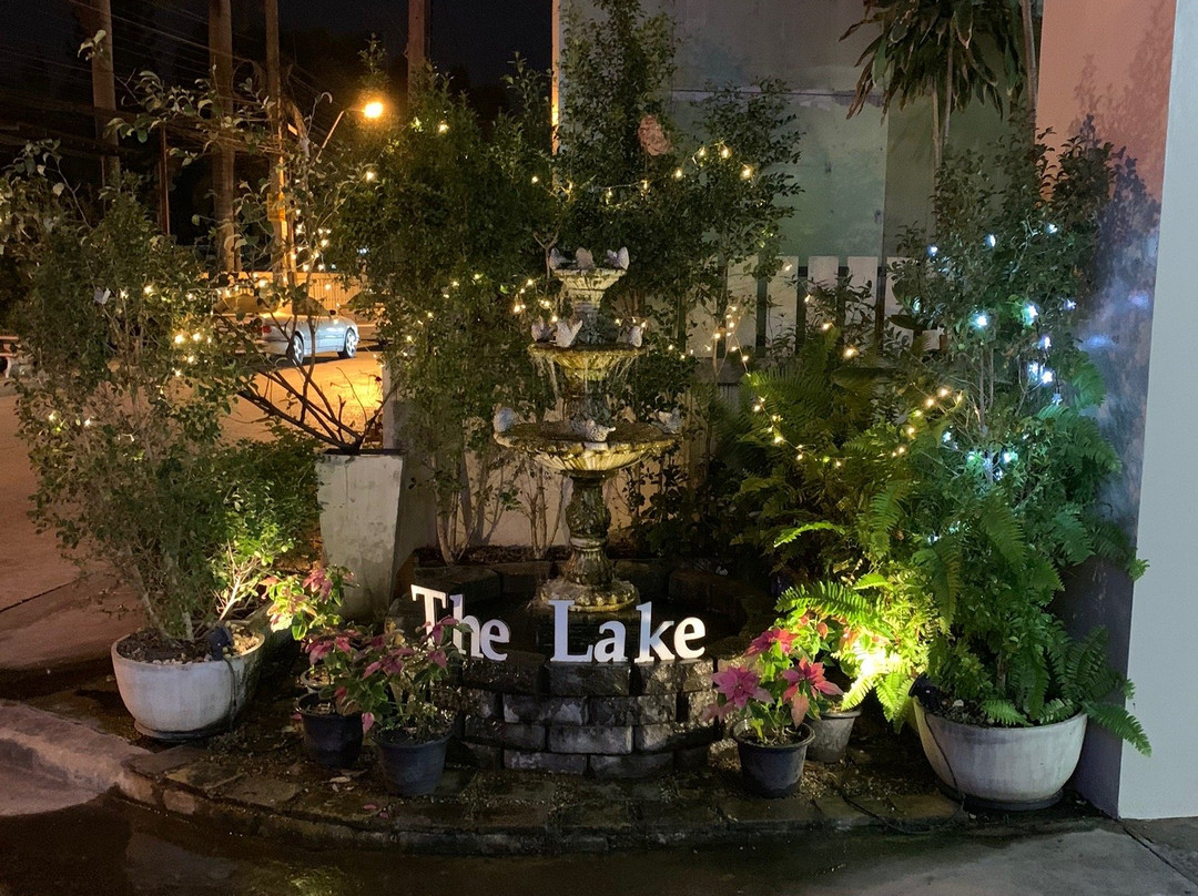 The Lake Udon主图
