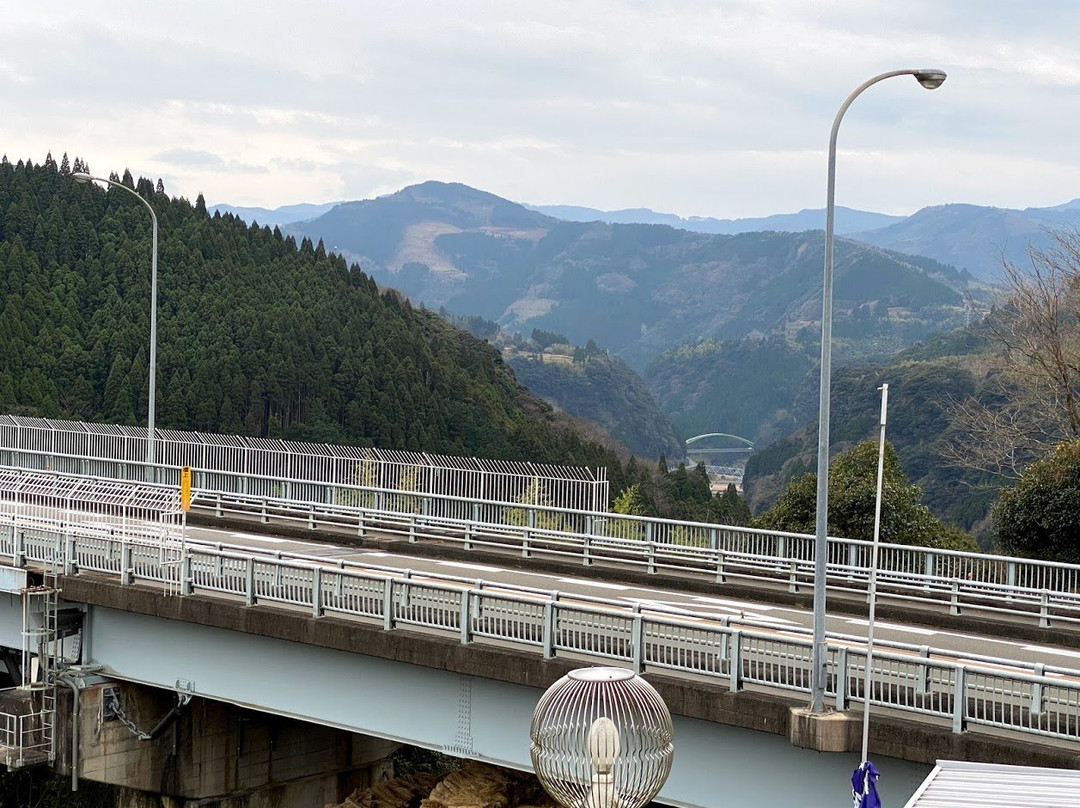 Michi-no-Eki Seiumbashi-日之影町必去景点