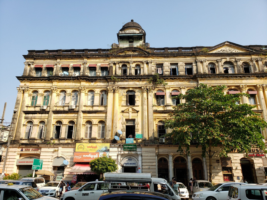 Yangon Lokanat Building (Formerly Sofaer’s Building)-仰光必去景点