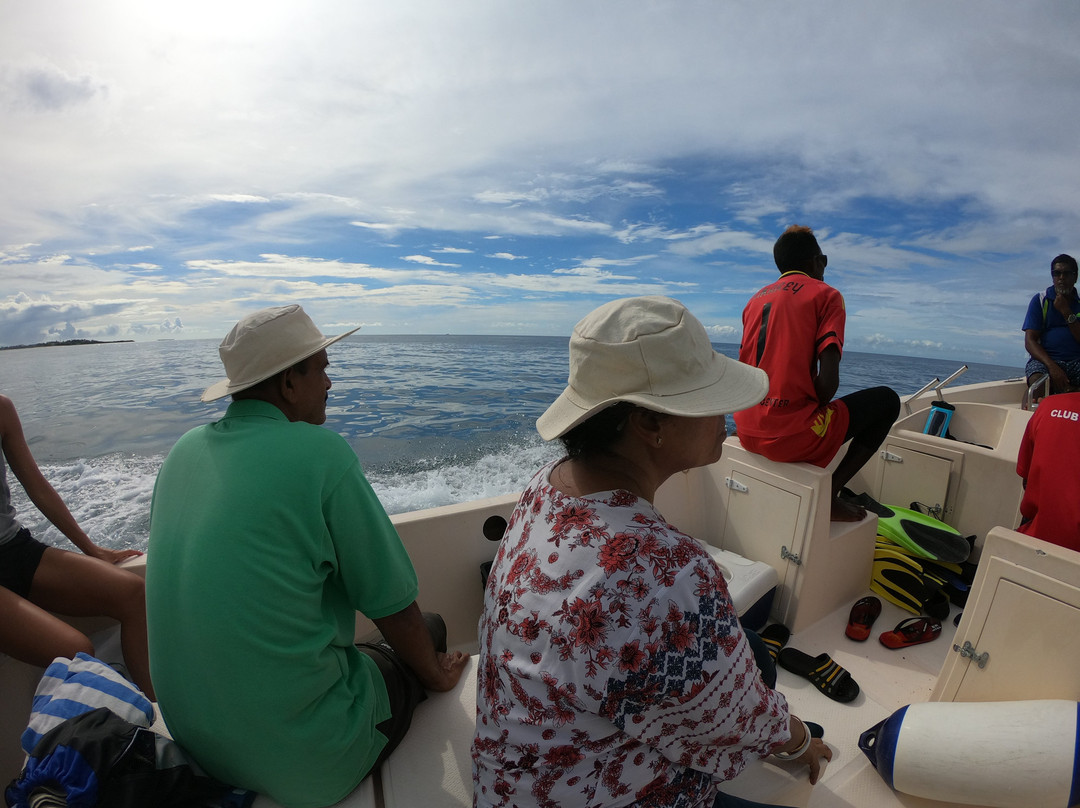 Beach Heaven Maldives - Golden Turtle Guest House主图