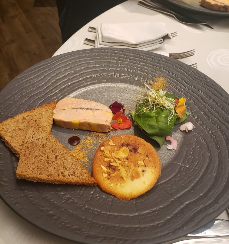 Logis Hostellerie du Forez主图