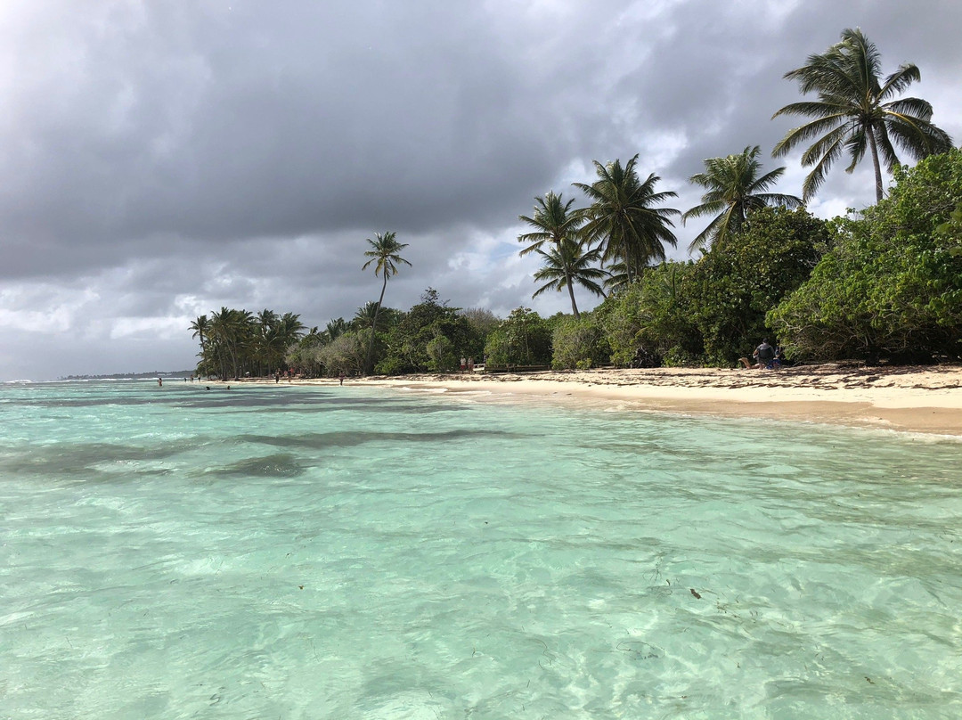 Plage de Bois Jolan景点图片