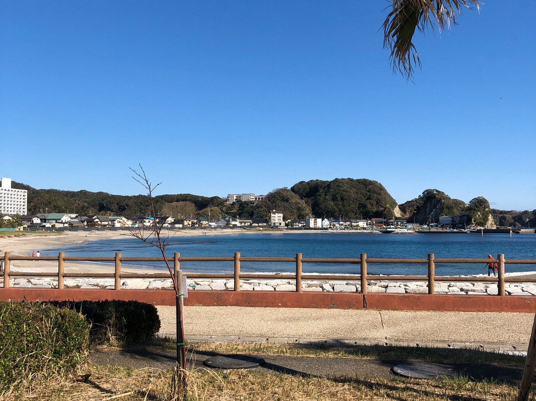 Okitsu Beach-胜浦市必去景点